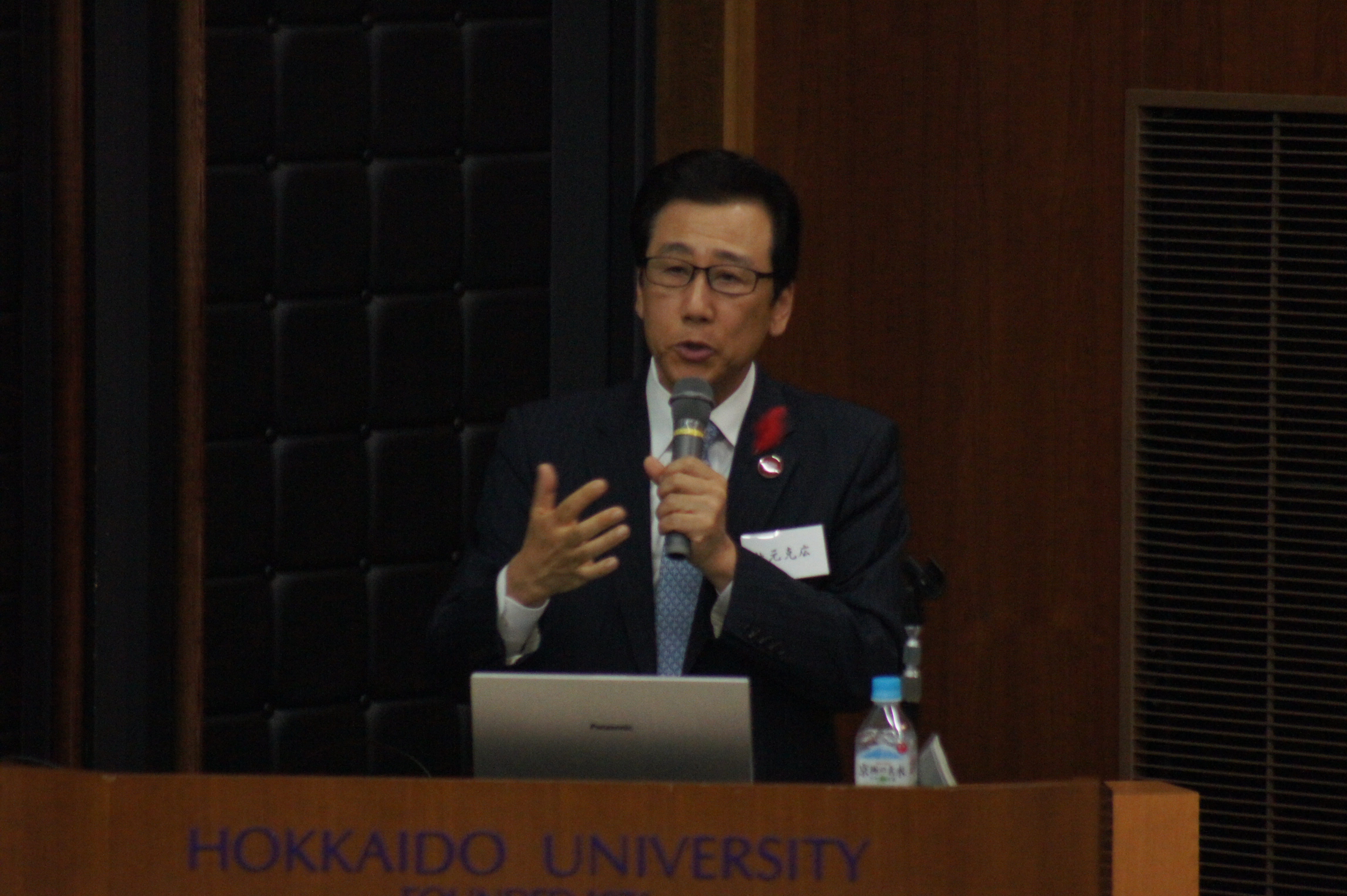 秋元市長が本学で講演　札幌市の将来展望を語る