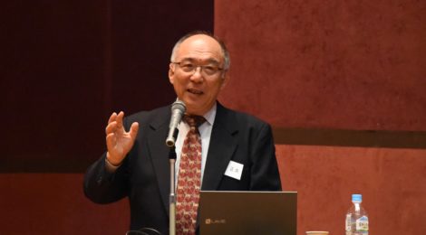 動物園の役割語る 旭山動物園前園長・小菅正夫さん、本学で講演