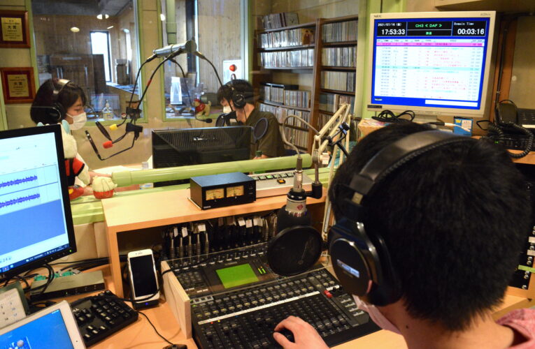 コミュニティFM・三角山放送局の新番組”Sapporo Campus Radio”に北大新聞編集部がレギュラー出演します