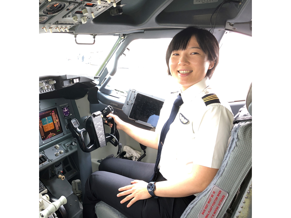 ひとりの人間」としてテイクオフ ―AIRDOパイロット・星奈津美さん