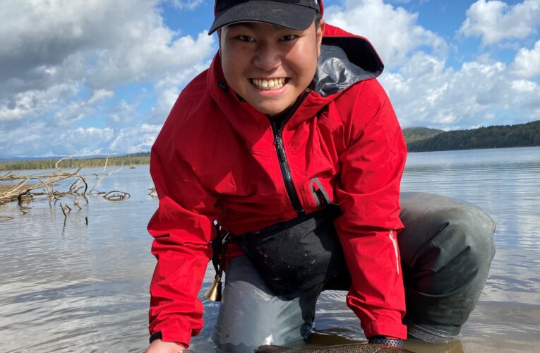 「寄生虫」をキーワードに水生生物の生態を探る　三浦健太郎さん（水産学部3年）