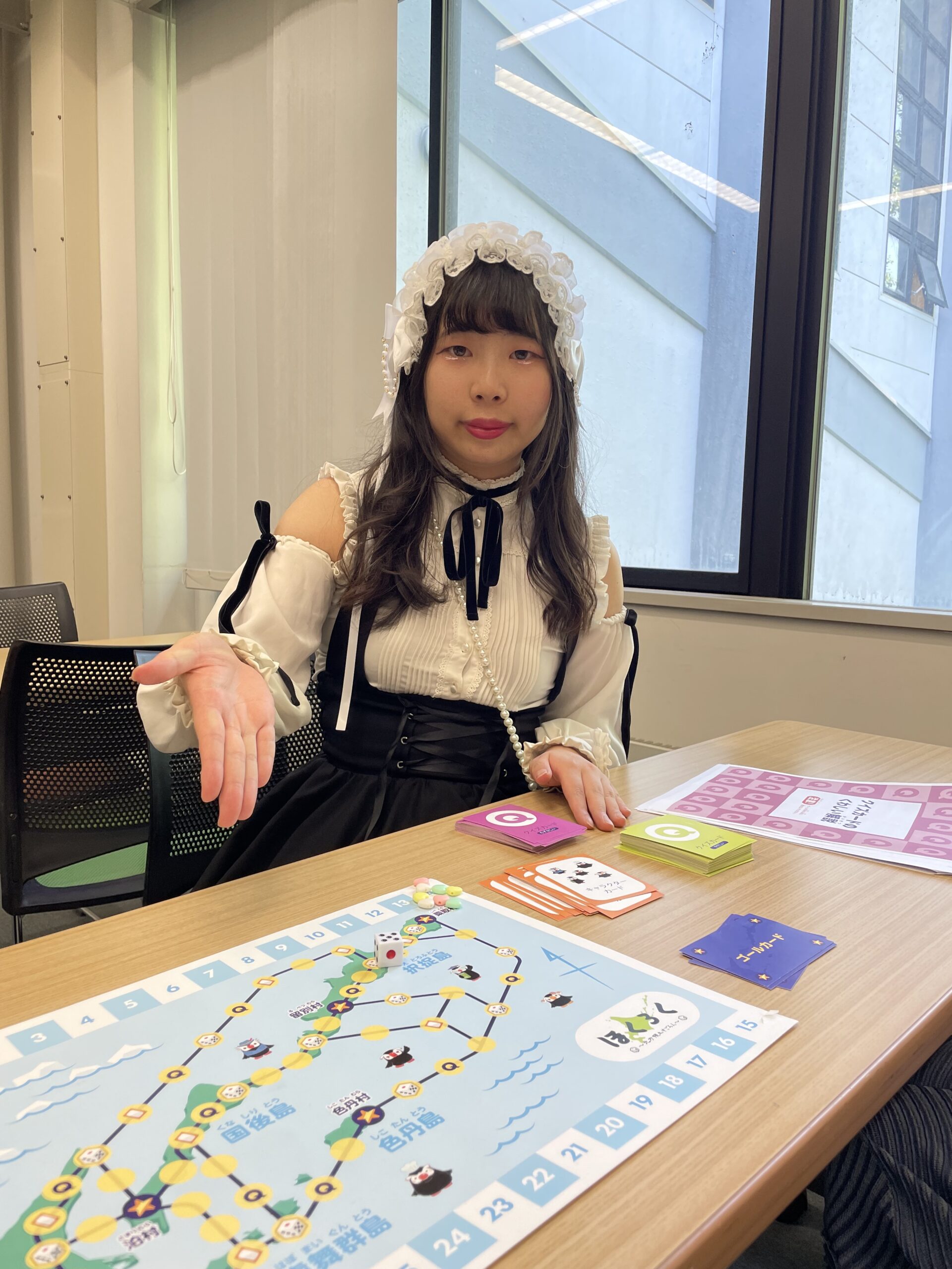 北方領土系メイド」えりかさんは北大祭で、何を語る？ | THE MAINSTREET