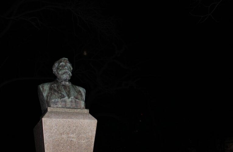 夜の北大12カ月ー4月編